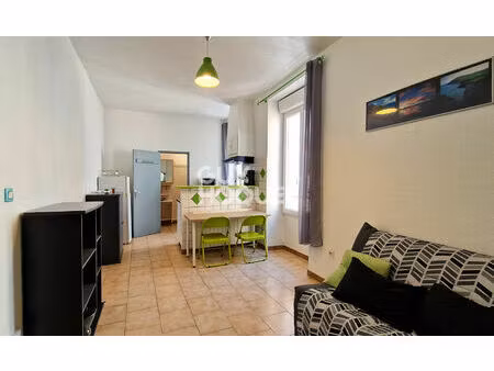 a louer studio meuble - proche esplanade