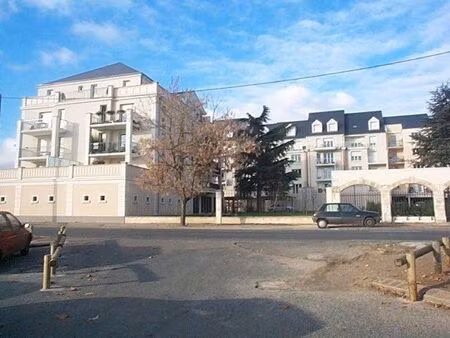 location appartement 2 pièces 51m² orleans 45000