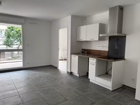 location appartement 2 pièces 47m² orleans 45100