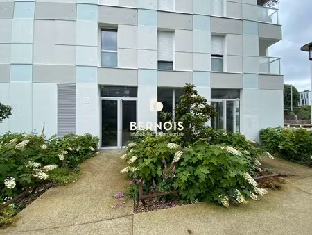 achat local professionnel 116m² nantes 44200