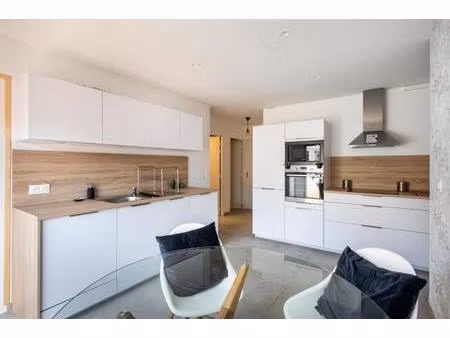 location appartement 1 pièce 12 m² à lyon 3 (69003)