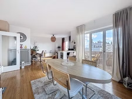 appartement 3 pièces lumineux au dernier étage – bischheim