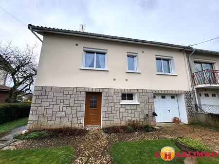 pavillon 3 chambres  garage et jardin