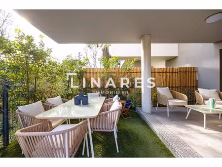 vente appartement 3 pièces 82m2 marseille 8eme (13008) - 545000 € - surface privée