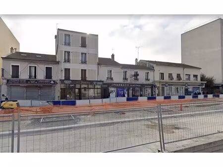 location commerce le bourget 93350 130m²