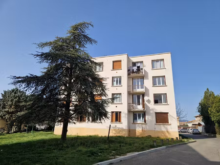 appartement avec balcon