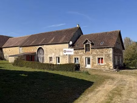 vente maison à villaines-la-carelle (72600) : à vendre / 181m² villaines-la-carelle