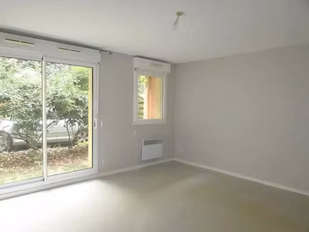 location appartement 2 pièces à plélan-le-grand (35380) : à louer 2 pièces / 46m² plélan-l