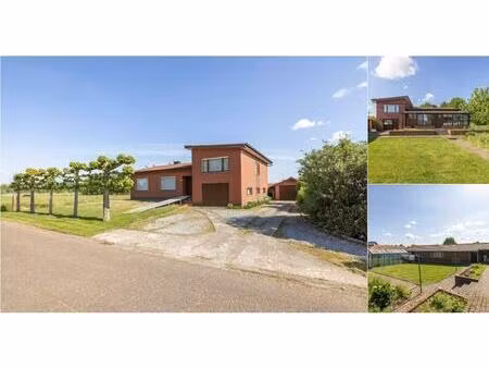 maison à vendre à molderbeemdendijk 47 geel (rbv47907)