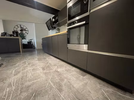 vente appartement 3 pièces 99 m² figeac (46100)