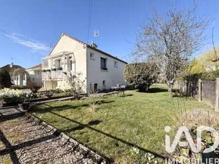 vente maison à courtenay (45320) : à vendre / 53m² courtenay