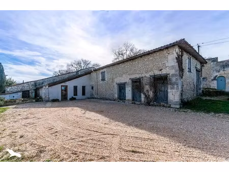 vente maison 5 pièces 224 m² à bertric-burée (24320)  535 000 €