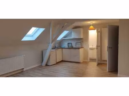 studio à louer (sans domiciliation)