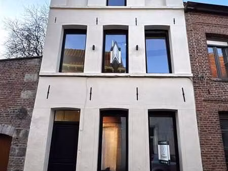 bien d'investissement - immeuble comprenant 2 appartements