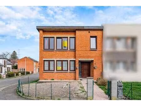 maison 3 chambres avec terrasse et jardin