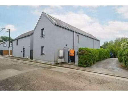 belle maison 3 chambres bien située!