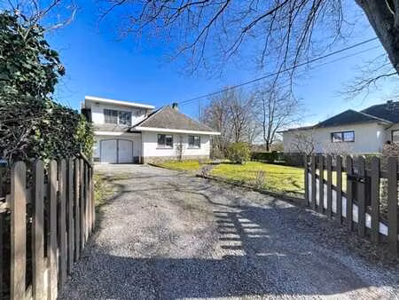 maison 3 chambres à proximité du centre de beaufays