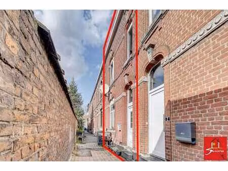 maison 2-3 chambres! ped d!