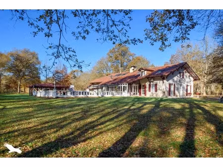 vente maison 5 pièces 372 m² à aurice (40500)  615 000 €