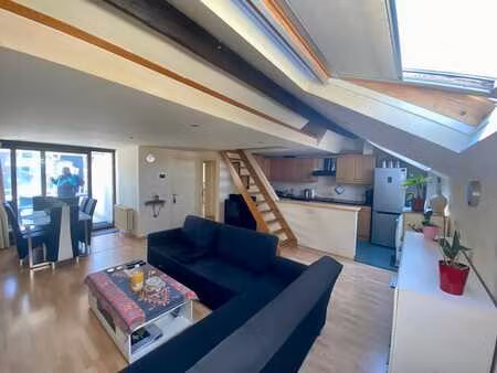 duplex de 75m2 avec terrasse à rénover