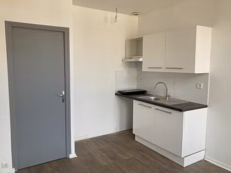 location appartement 2 pièces 35 m² à lille (59000)