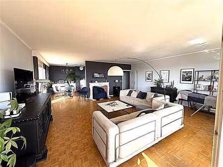 superbe appartement 3 chambres avec vues incroyables !!