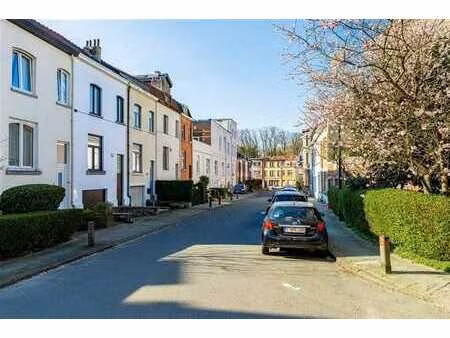 parc parmentier: triplex/maison 2ch  terrasse et garage