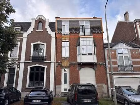 appartement 1ch avec balcon !