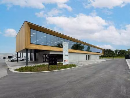 unite 216 m² à olsene près de e17