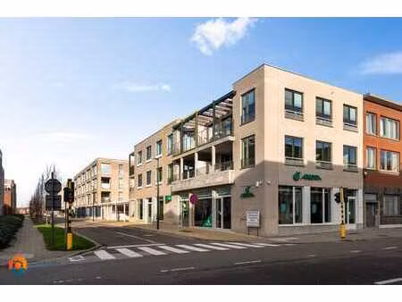 recent app. met 1 slpkr en garage te lier