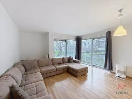 appartement 2 chambres + parking