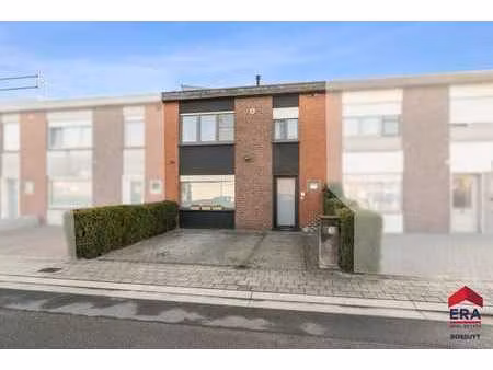 maison familiale à vendre dans le centre de waregem