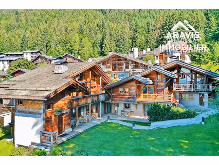 vente maison 5 pièces 200 m² à les carroz d'araches (74300)  1 050 000 €