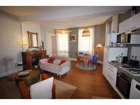bel appartement en centre-ville d'albi