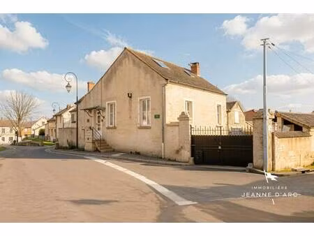 montainville - maison de village avec jardin  8 pièces 5 chambres