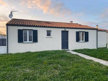 vente maison à saint-coutant-le-grand (17430) : à vendre / 105m² saint-coutant-le-grand
