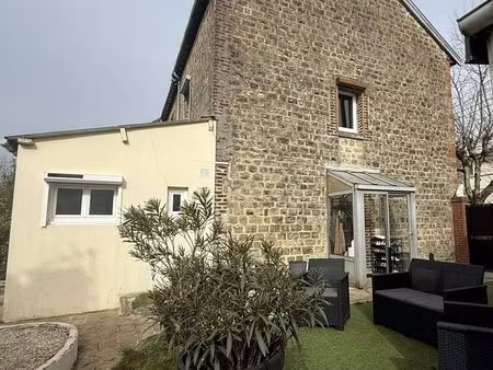 maison 3 pièces 55 m²