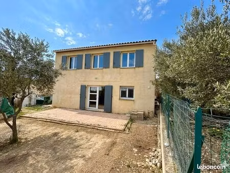 maison t4 79m2 sur 260m2 de terrain valensole