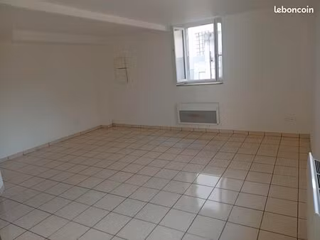 appartement t4 82m2