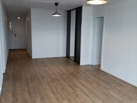 appartement t3 livry-gargan 70m² avec balcon – non meublé