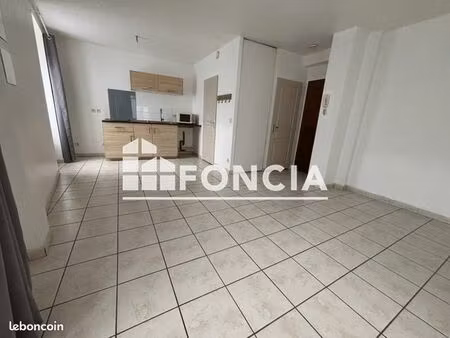 studio 1 pièce 26 m²
