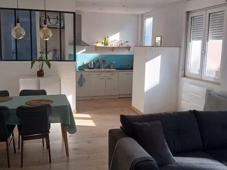 appartement 2 pièces proche remparts