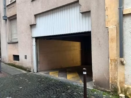 parking sous-terrain metz gare