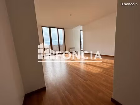 appartement 3 pièces 61 m²