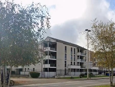 place de parking - résidence sécurisée