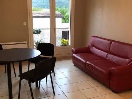 vaux les st claude loue appartement