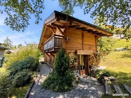 charmant petit chalet à megeve 800 mètres du centre à louer à l'année