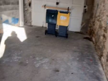 location garage pap parthenay 79200