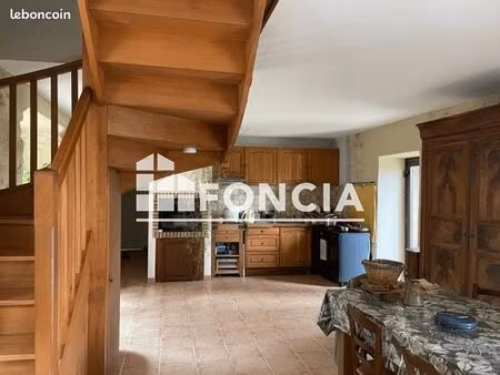 maison 4 pièces 121 m²