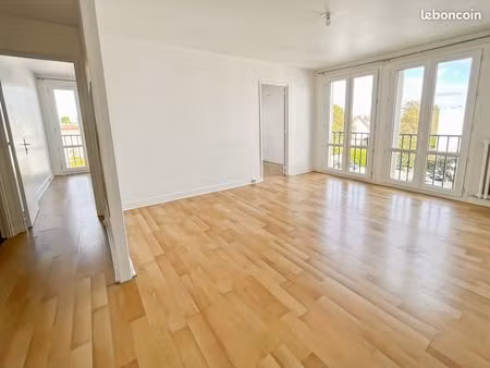 appartement 3 pièces 55 m²